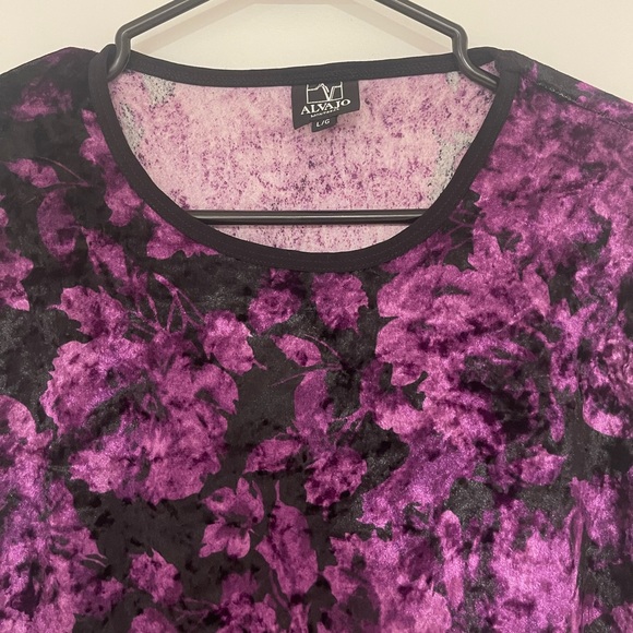 Long sleeve top - Picture 2 of 3